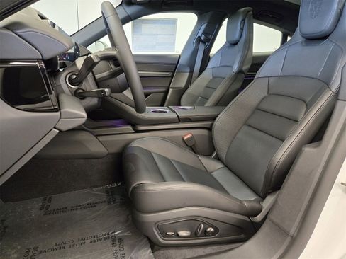 Used 2025 Porsche Taycan Base image 5