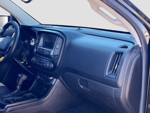 Used 2015 Chevrolet Colorado LT RWD image 26