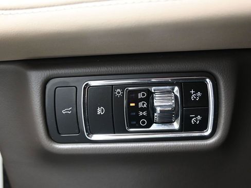 Used 2023 Lincoln Aviator Reserve w/ Equipment Group 201A image 32