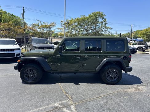 Used 2024 Jeep Wrangler Sport S AWD/4WD image 6