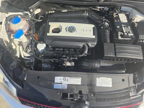 Used 2012 Volkswagen GTI Autobahn image 46