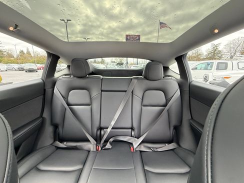 Used 2021 Tesla Model Y Performance AWD/4WD image 16