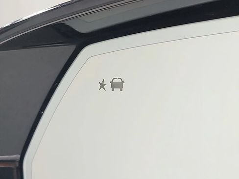 Used 2021 GMC Yukon XL SLT w/ SLT Premium Package RWD image 22