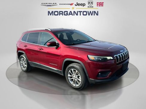 Used 2021 Jeep Cherokee Latitude Plus image 3