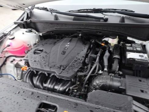 Used 2026 Kia Sportage EX w/ EX Panorama Roof Package image 44