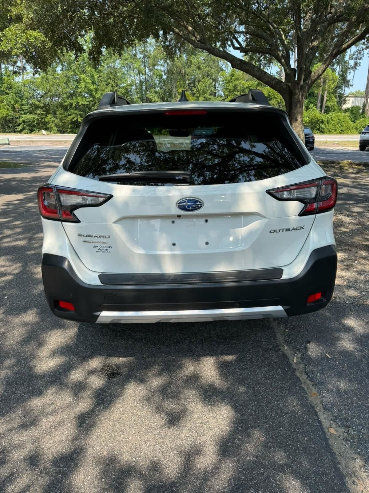 Used 2025 Subaru Outback Limited w/ Popular Package #2 AWD/4WD image 4