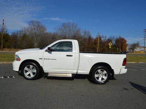Used 2011 RAM 1500 Express image 6