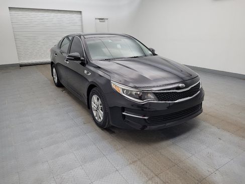 Used 2018 Kia Optima LX FWD image 13