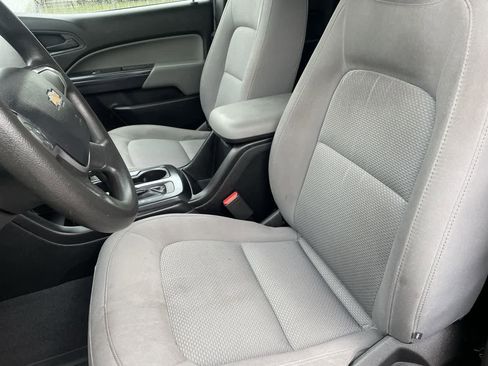 Used 2019 Chevrolet Colorado W/T w/ WT Convenience Package AWD/4WD image 12