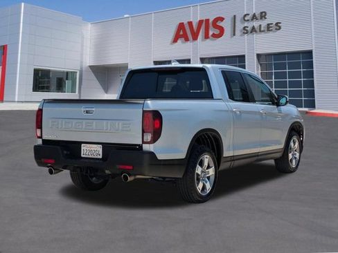 Used 2025 Honda Ridgeline RTL image 6