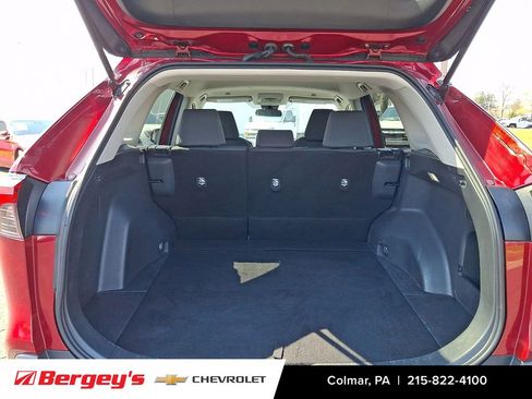 Used 2023 Toyota RAV4 XLE image 30