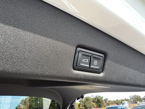 New 2026 Audi SQ5 Premium Plus AWD/4WD image 28
