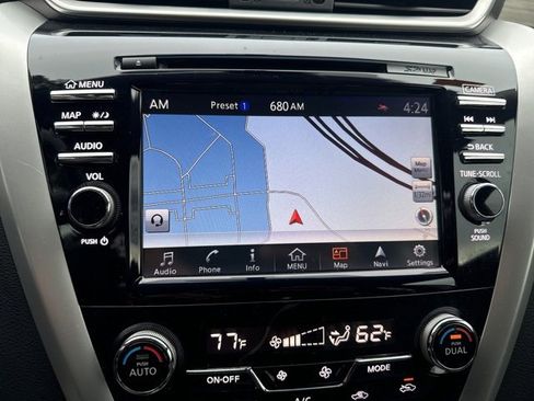 Used 2017 Nissan Murano Platinum w/ Platinum Technology Package image 16