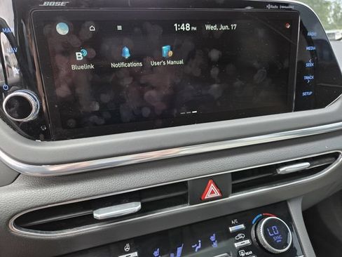 Used 2022 Hyundai Sonata Limited FWD image 11