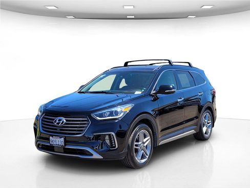 Used 2017 Hyundai Santa Fe Limited FWD image 11