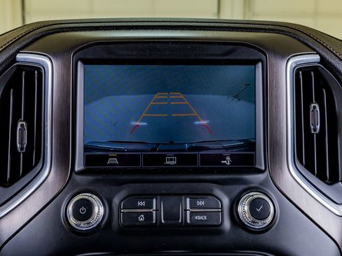 Used 2021 GMC Sierra 1500 AT4 w/ AT4 Preferred Package AWD/4WD image 25