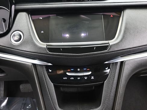 Used 2023 Cadillac XT5 Premium Luxury image 22