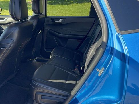 Used 2021 Ford Escape SEL w/ Technology Package image 12