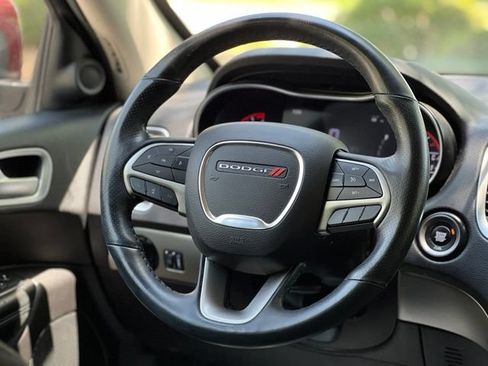 Used 2019 Dodge Durango SXT AWD/4WD image 31