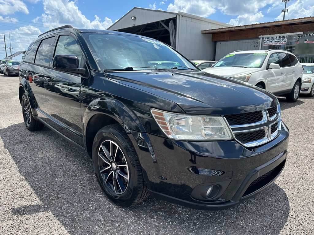 Used 2017 Dodge Journey SXT w/ Comfort/Convenience Group FWD image 1
