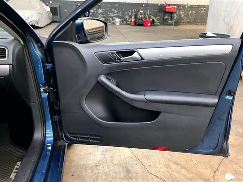 Used 2017 Volkswagen Jetta S FWD image 24