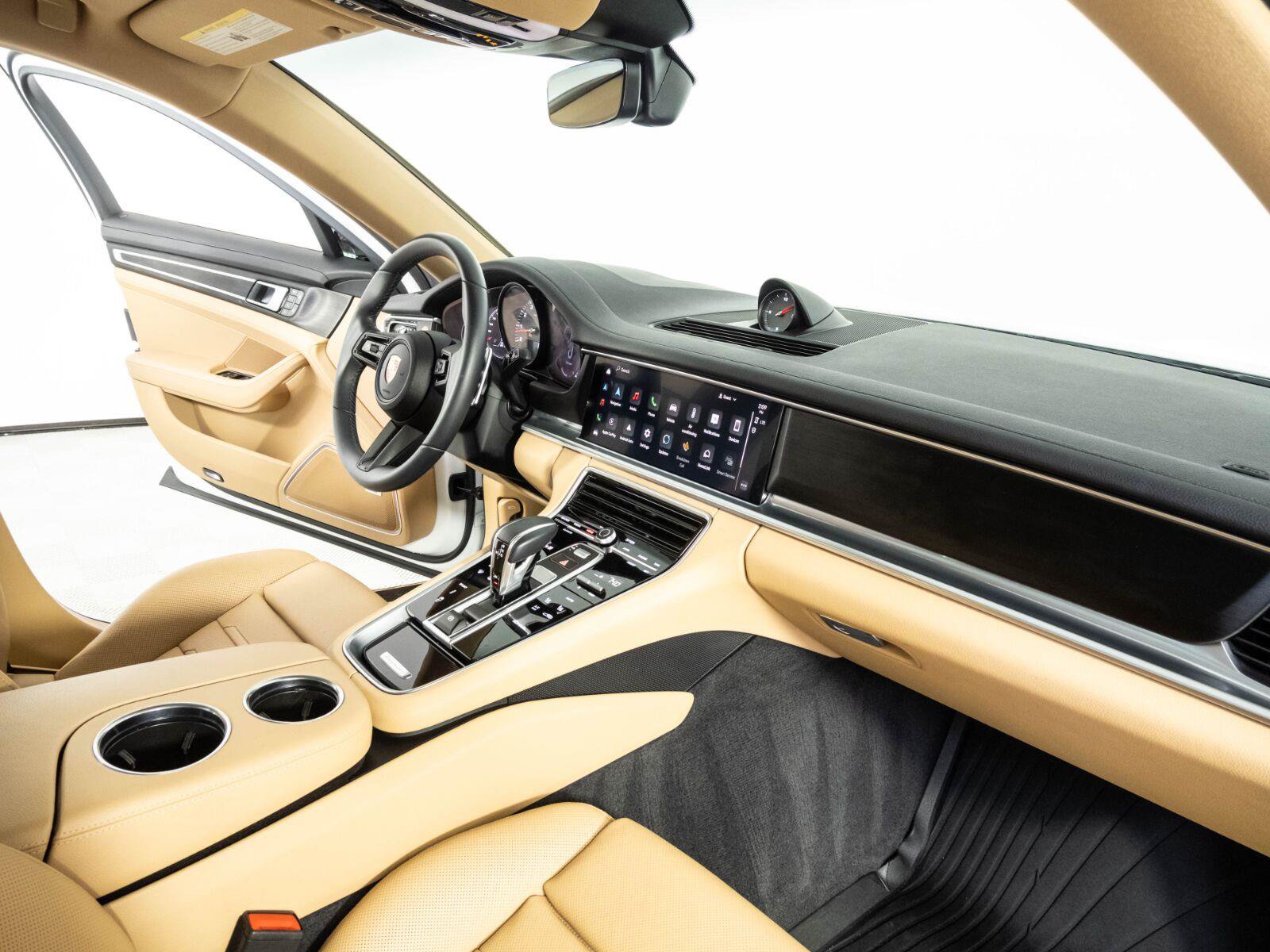 Used 2023 Porsche Panamera Platinum Edition RWD image 24