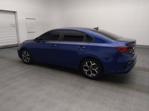 Used 2019 Kia Forte LXS FWD image 3