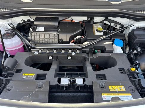 New 2025 Volkswagen ID.4 Pro image 15