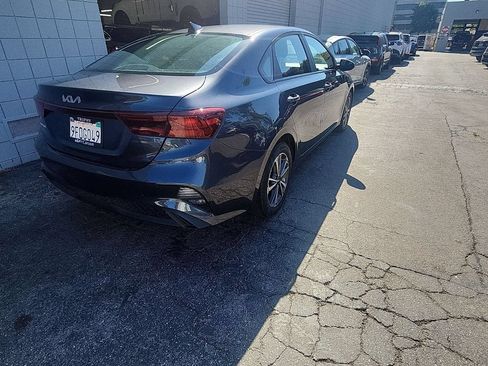 Used 2023 Kia Forte LXS FWD image 5