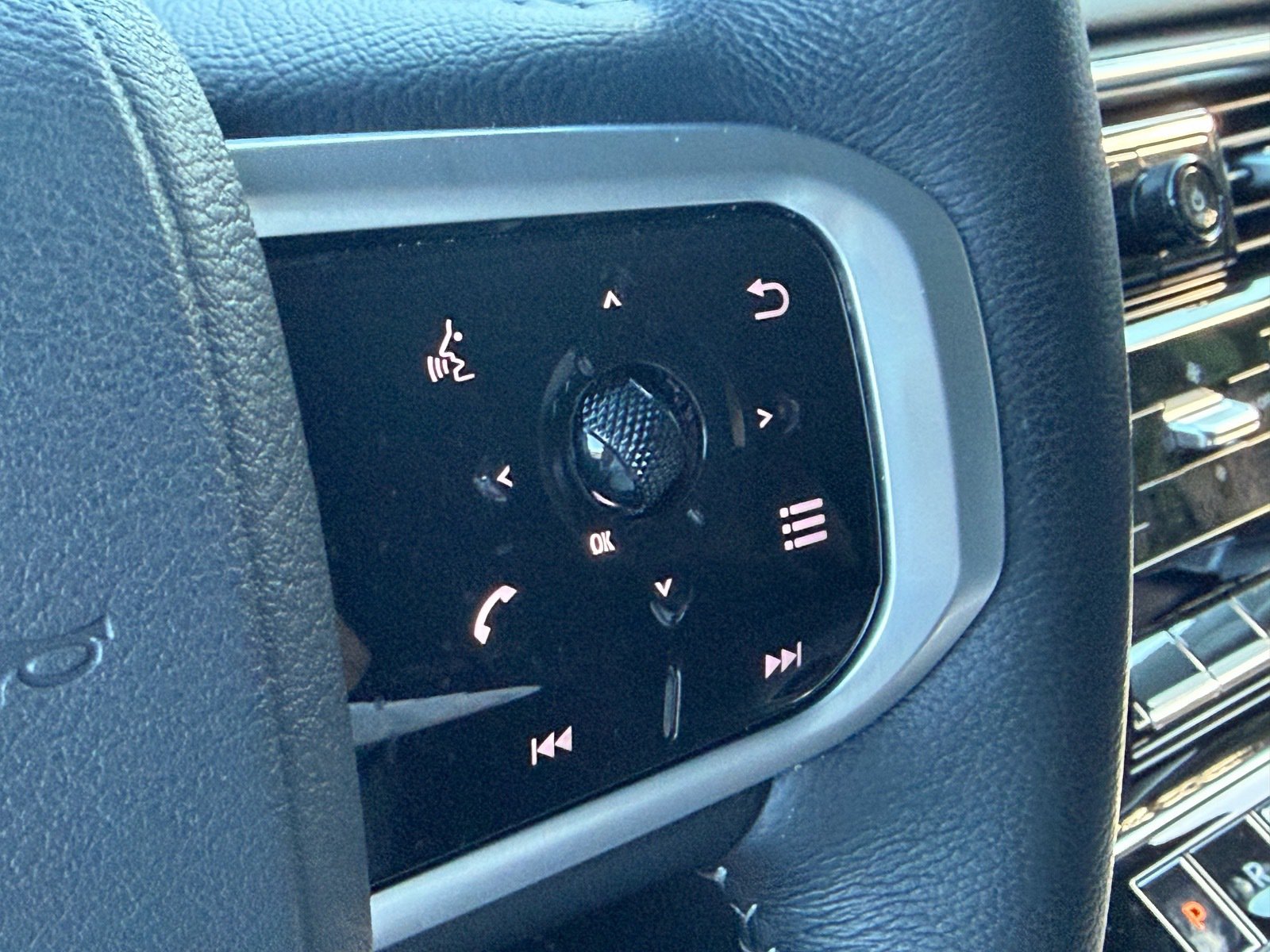 Certified 2026 Nissan Armada SV RWD image 29