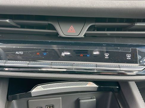 New 2026 Buick Envision Sport Touring image 22