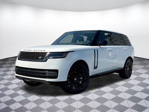 Used 2025 Land Rover Range Rover Long Wheelbase SE AWD/4WD image 1
