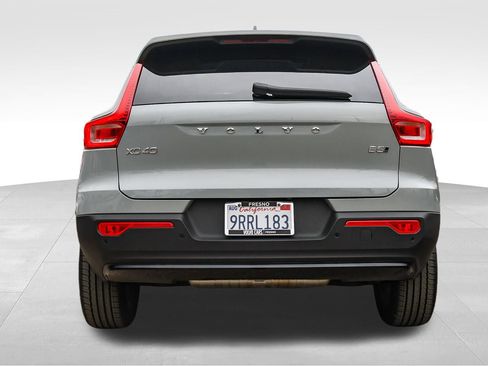 Used 2026 Volvo XC40 B5 Plus w/ Protection Package Premier image 7