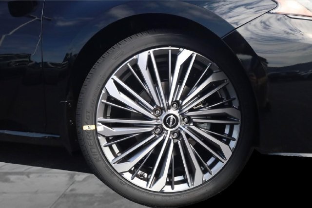 New 2026 Nissan Altima 2.5 SV w/ SV Premium Package FWD image 3