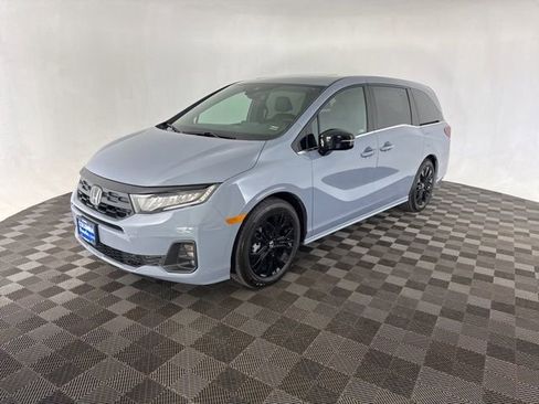 Certified 2026 Honda Odyssey Sport-L image 3