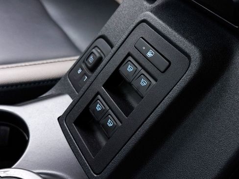 Used 2023 Ford Bronco Wildtrak AWD/4WD image 27