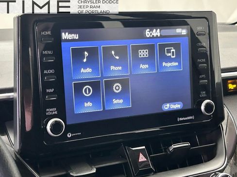 Used 2022 Toyota Corolla LE image 28