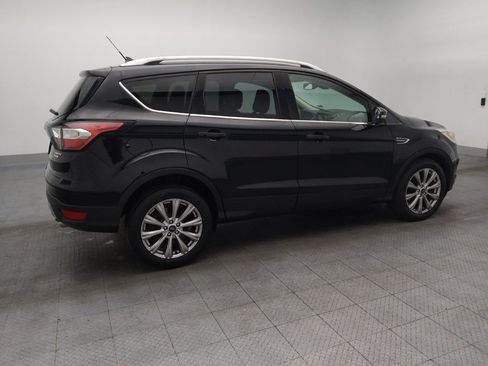 Used 2018 Ford Escape Titanium image 10