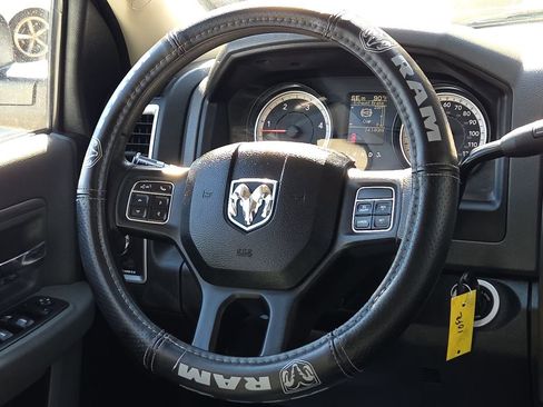 Used 2017 RAM 2500 SLT image 13