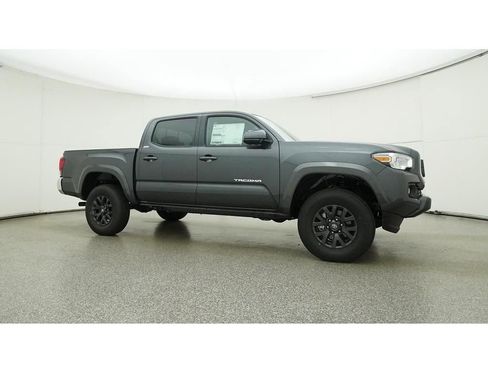 Used 2023 Toyota Tacoma SR5 image 29