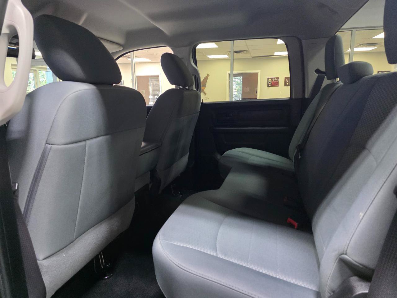Used 2016 RAM 1500 Express w/ Popular Equipment Group AWD/4WD image 20