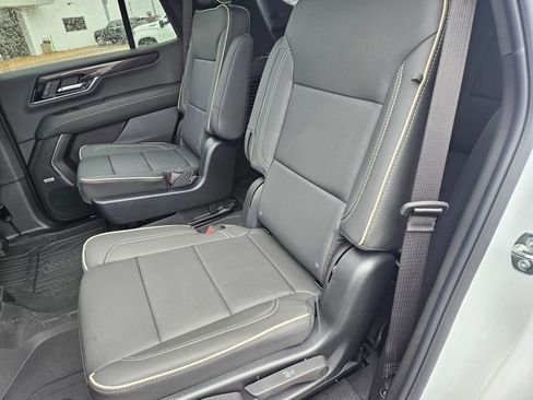 New 2026 GMC Yukon Elevation w/ Elevation Premium Package AWD/4WD image 28