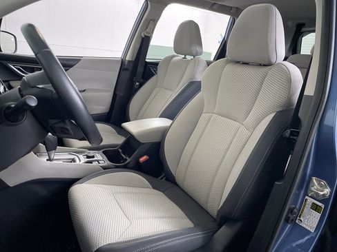 Used 2020 Subaru Forester Premium AWD/4WD image 12