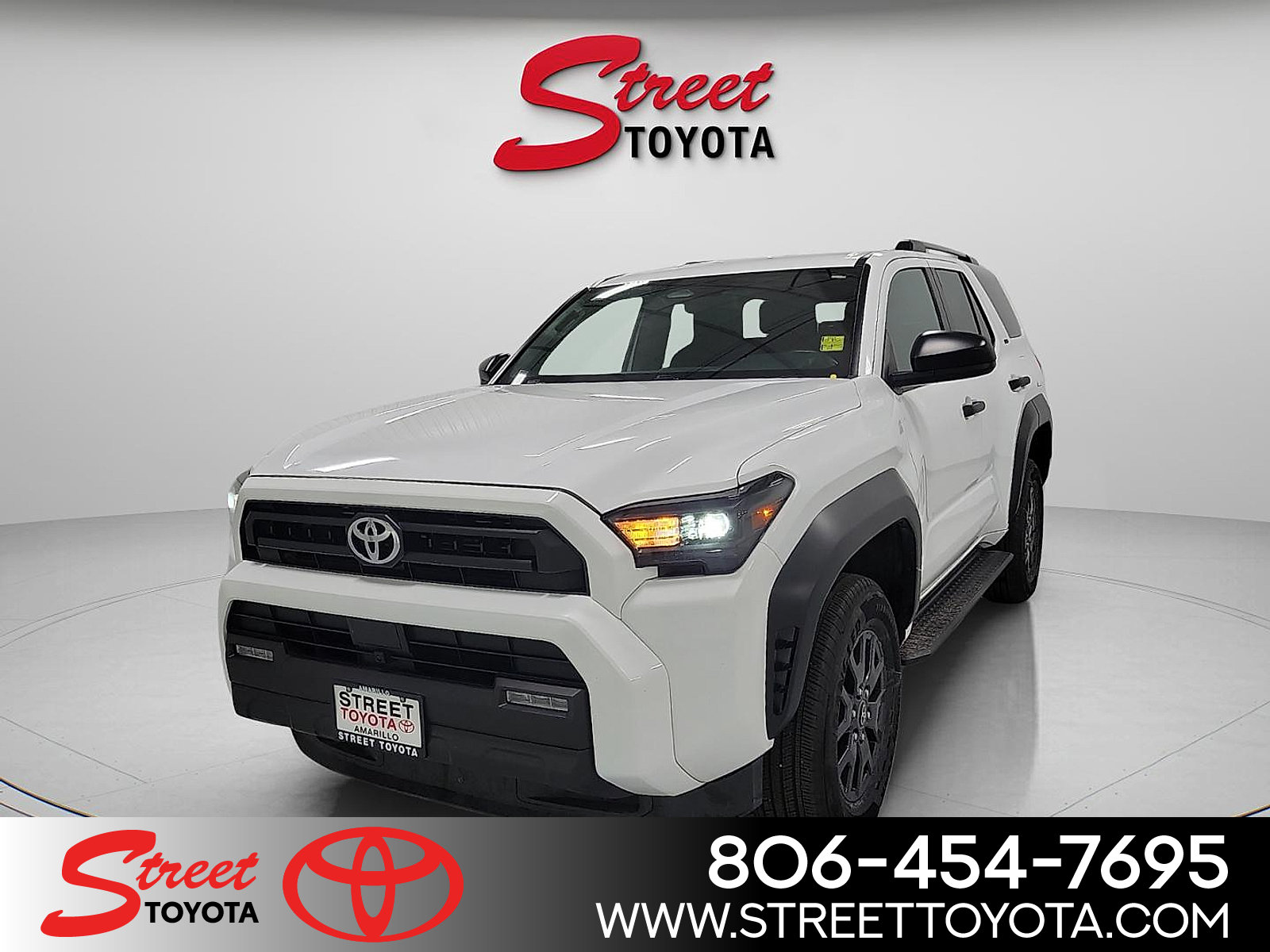 Certified 2025 Toyota 4Runner SR5 AWD/4WD image 1