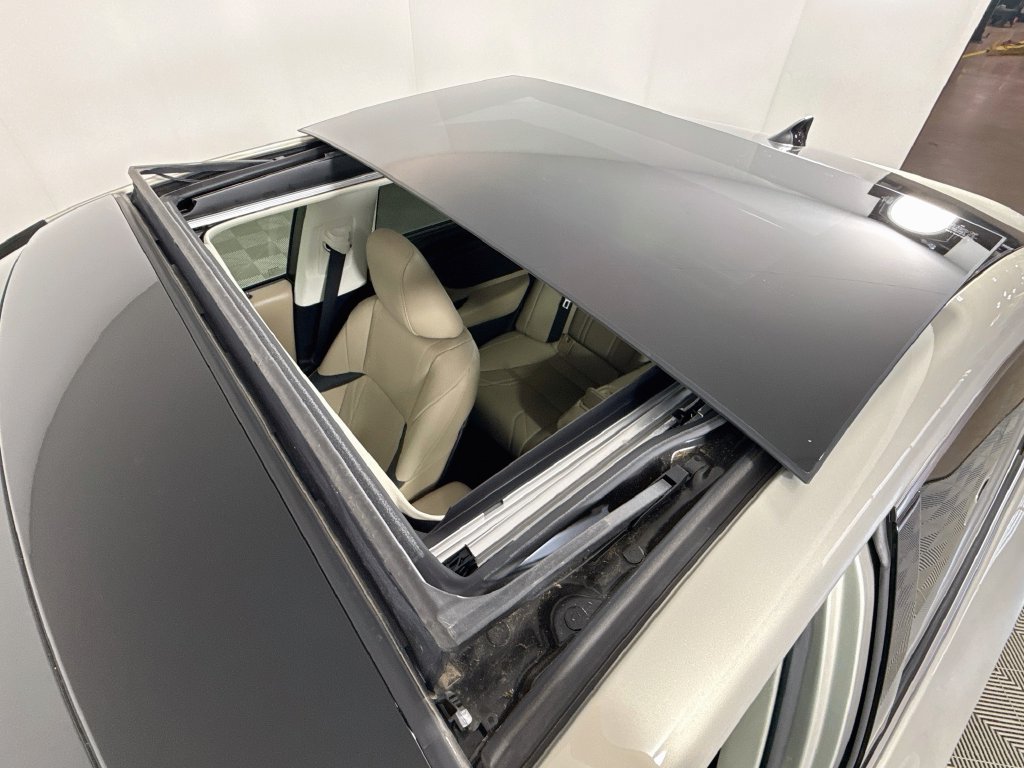 Certified 2021 Lexus ES 350 Ultra Luxury w/ Accessory Package 2 FWD image 23