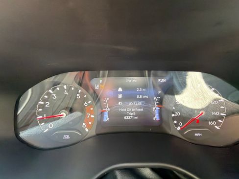 Used 2023 Jeep Compass Latitude AWD/4WD image 14