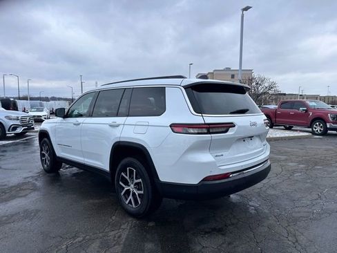 Used 2024 Jeep Grand Cherokee L Limited image 10