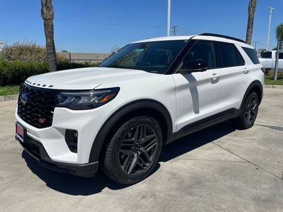 New 2026 Ford Explorer ST w/ Sun And Sound Package