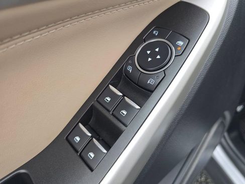 Used 2022 Ford Explorer Limited w/ Class IV Trailer Tow Package image 18