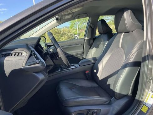 Used 2024 Toyota Camry XSE image 19